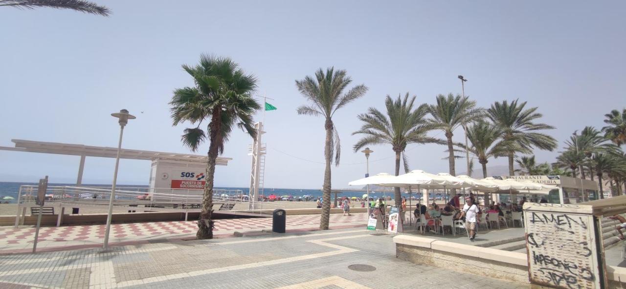 Apartamento Playa Zapillo อัลเมรีอา ภายนอก รูปภาพ